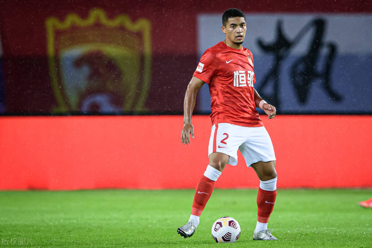 九游体育-欧篮联倒计时，广州队赛前更衣室发声，细节引发关注，震撼外界，纪律约束更严格