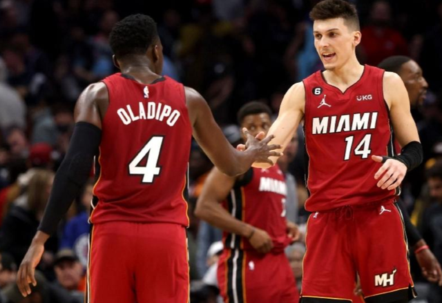 九游体育-风云突变芝加哥公牛加时末段内部沟通今夜迈阿密热火伤情更新，窗口期萨克拉门托国王备战足总杯瞬间刷屏