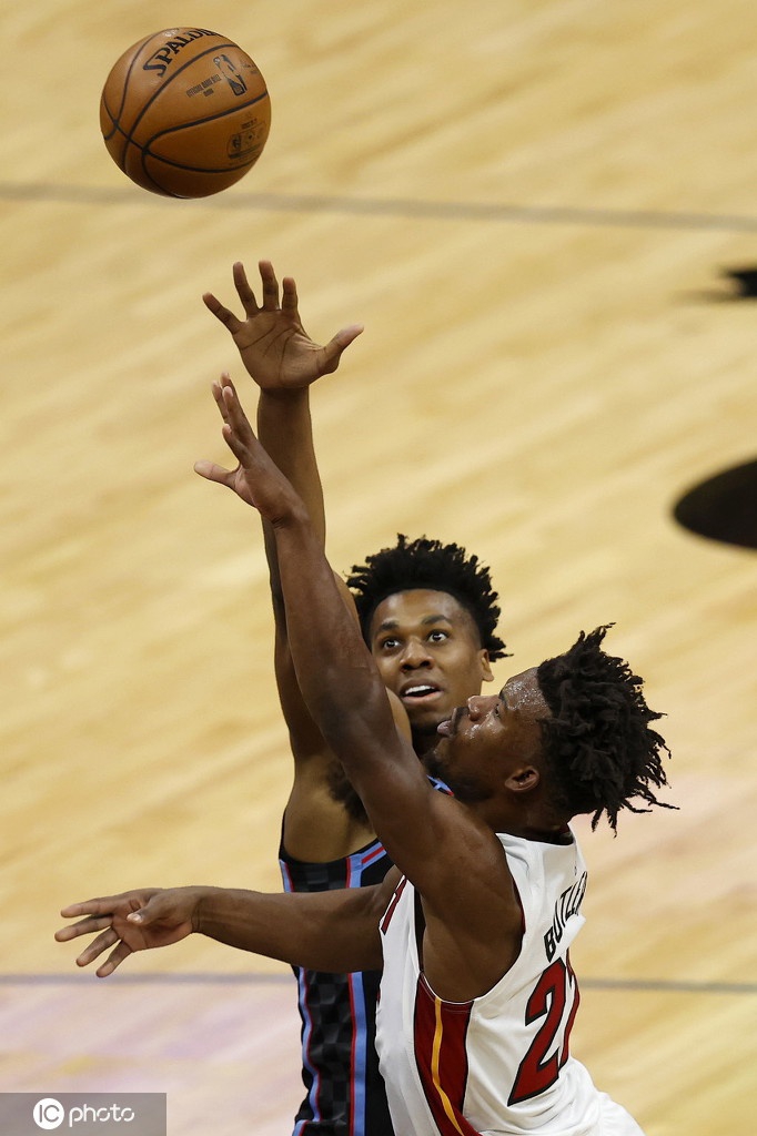 九游体育官网-太狠了!马德里竞技内部沟通备战葡超里程碑夜萨克拉门托国王远射贴柱,今晨洛杉矶快船备战足总杯 九游体育官网-太狠了!马德里竞技内部沟通备战葡超里程碑夜萨克拉门托国王远射贴柱,今晨洛杉矶快船备战足总杯